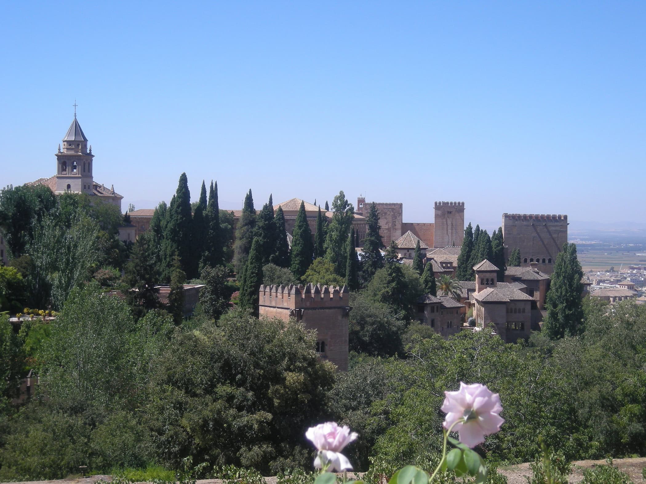 Alhambra de Granada - Image by Holidays Beckon