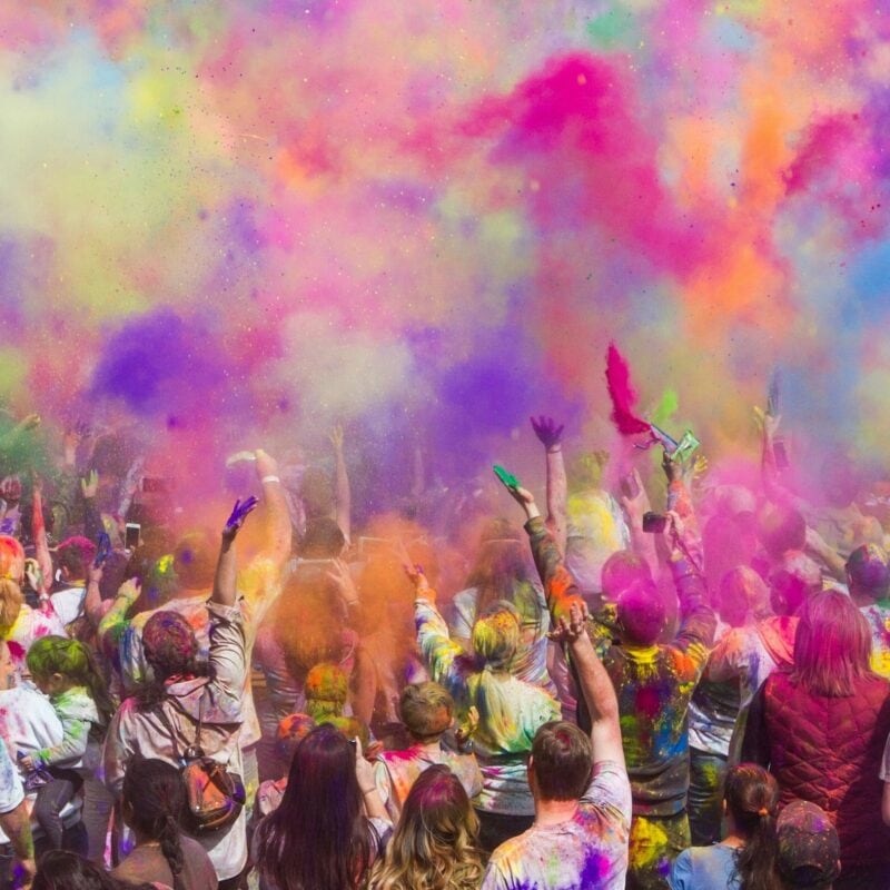 Festival of Colour Spanish Fork Utah - Image by John Thomas on Unsplash