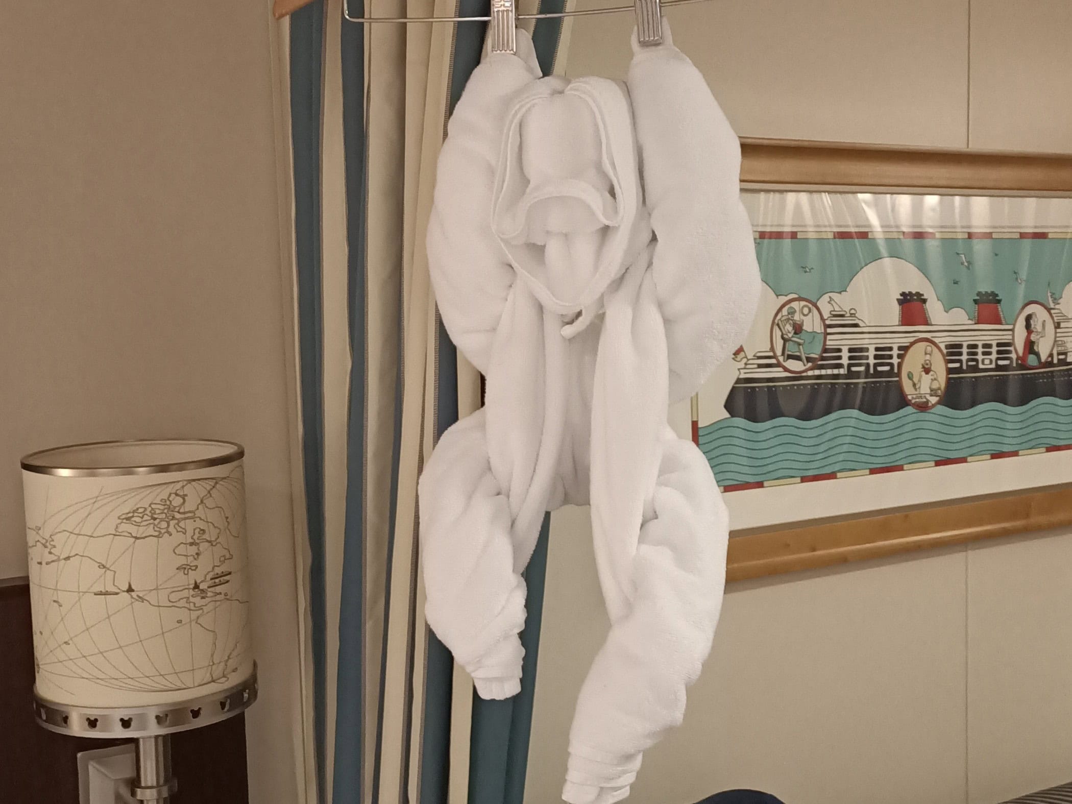 Daily Towel Animals to Delight