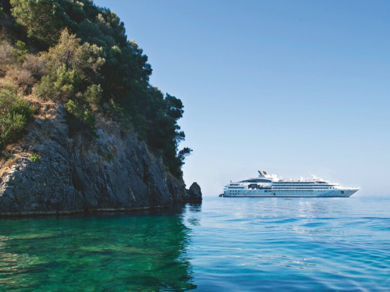 Social Media Tiles - The Sisterships