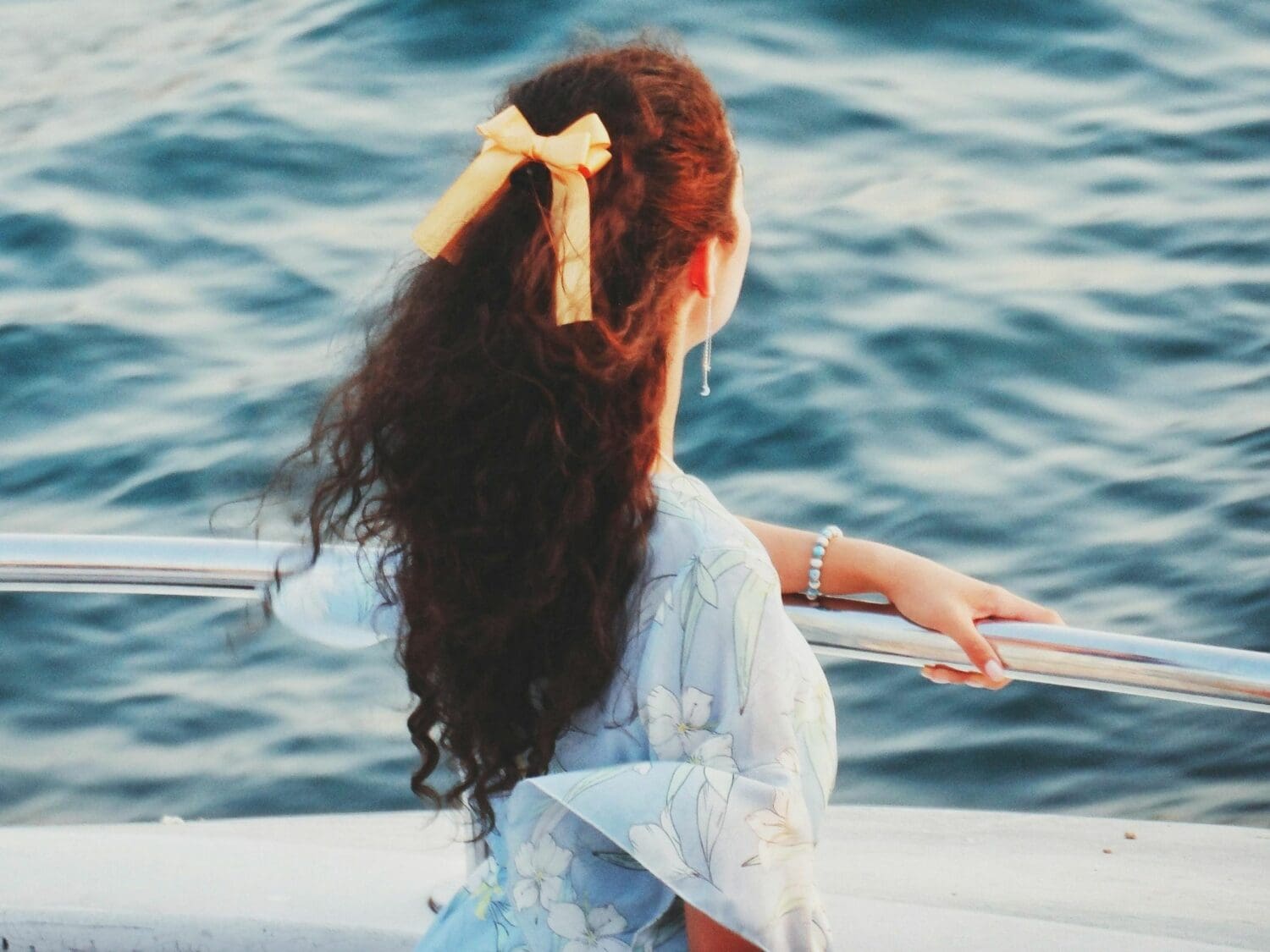 Solo Traveller Cruise - Image by Afitab from Pexels