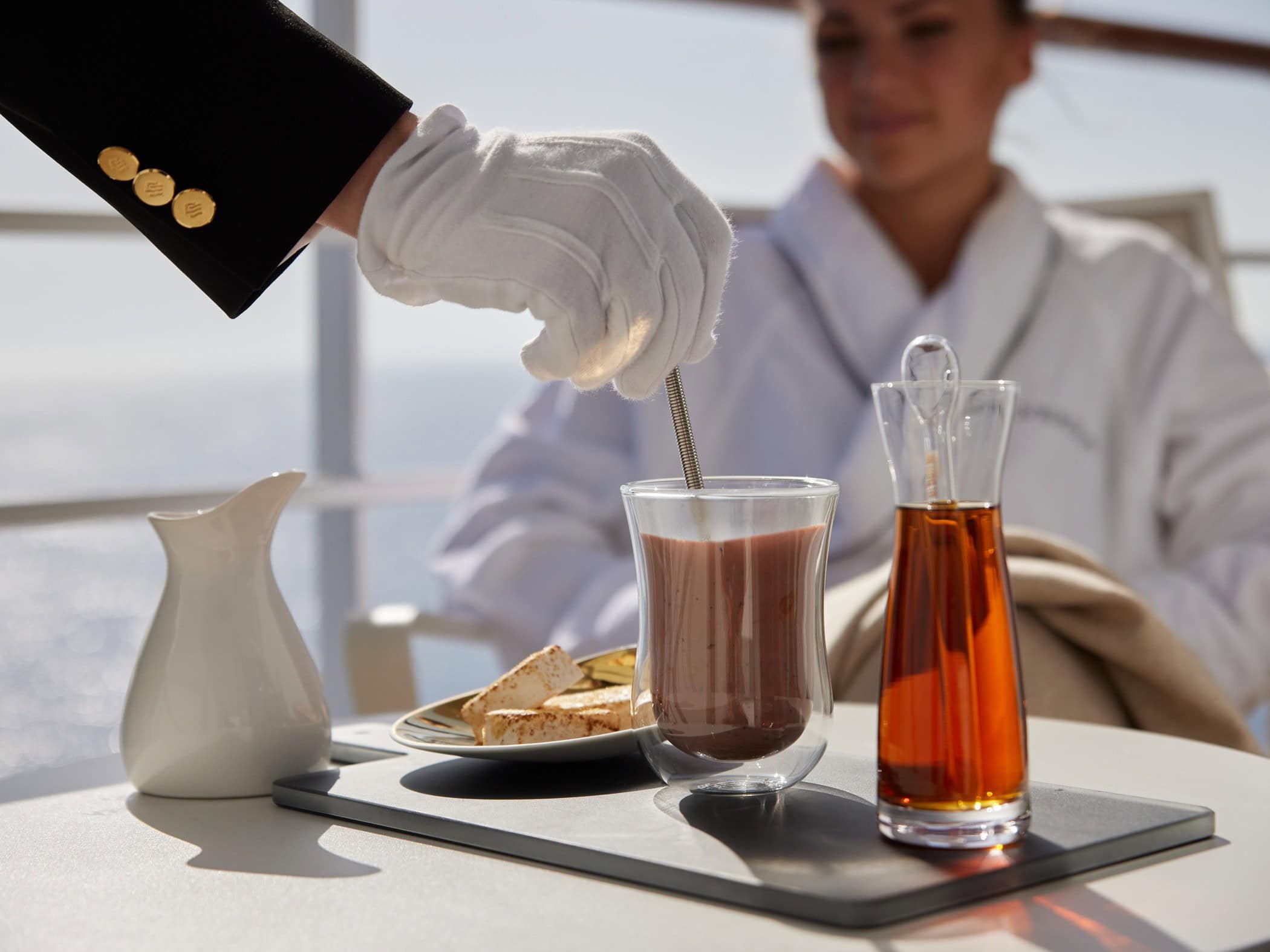 Silver Dawn Suite Butler